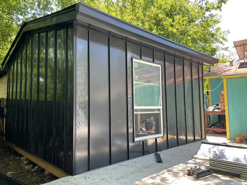 Black standing seam metal wall panels for Metal Roof Installation in Sahuarita